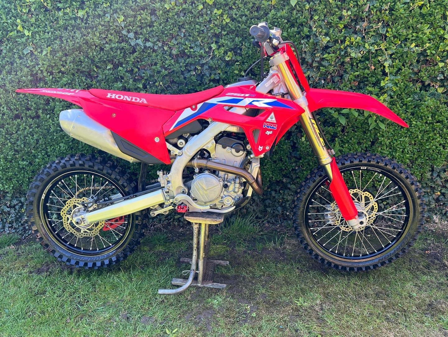 Best 2022 Honda Crf250r Dirt Bike - Image 7