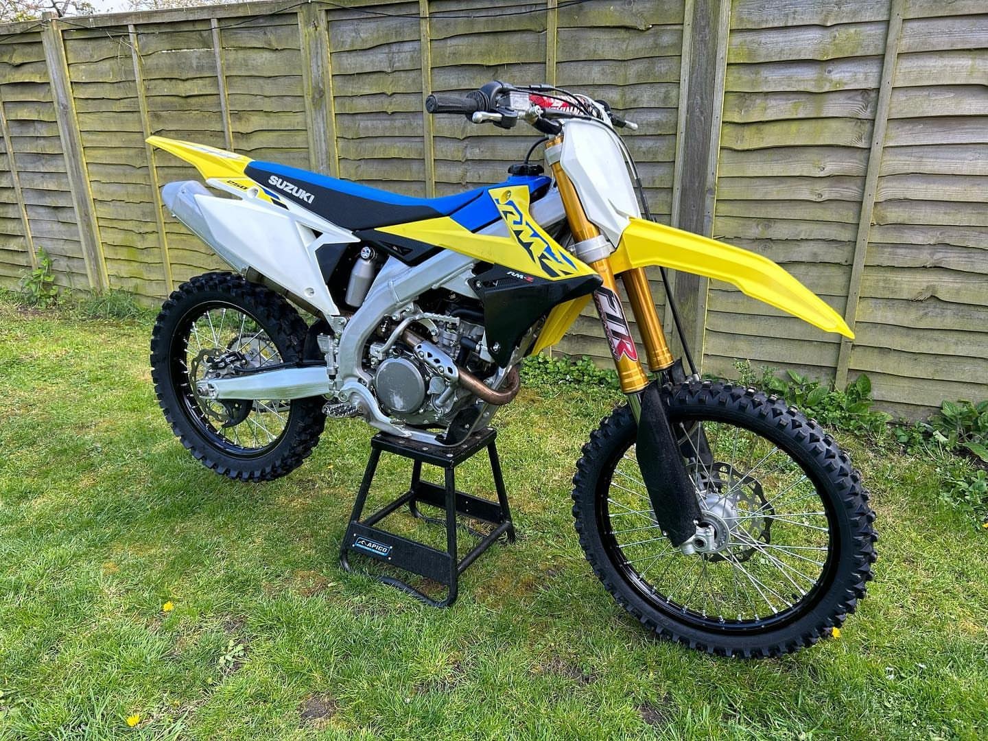 Best 2021 Suzuki RMZ 250 Dirt Bike - Image 2