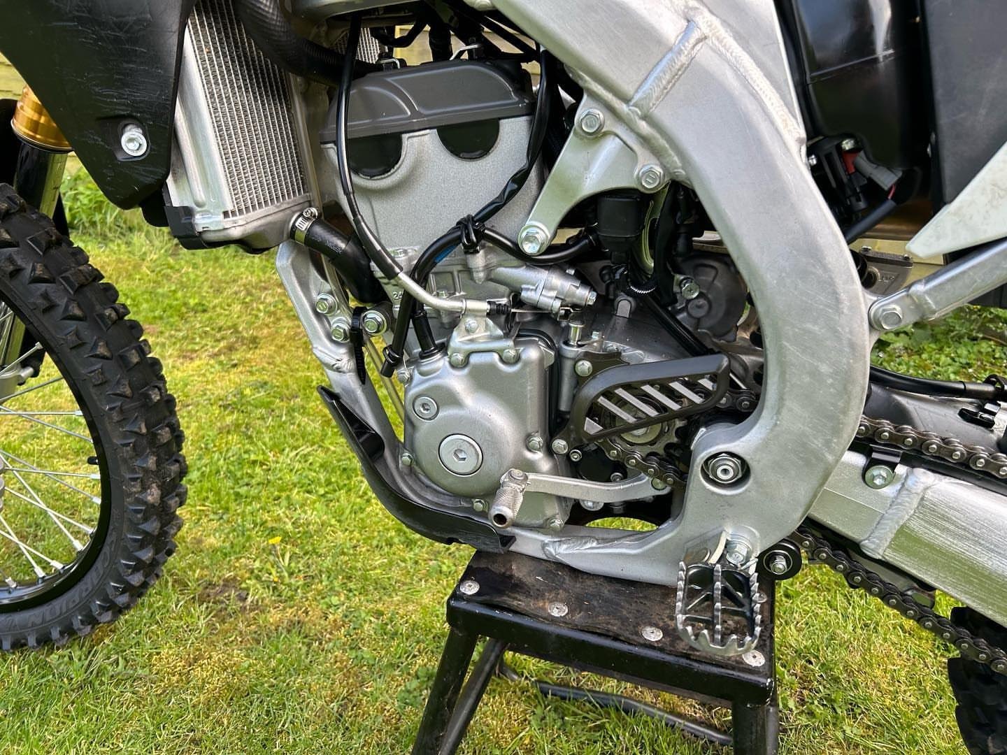 Best 2021 Suzuki RMZ 250 Dirt Bike - Image 6