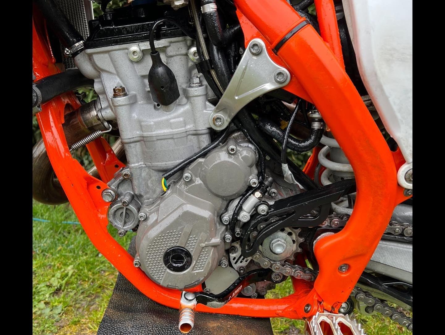 Best KTM SXF 350 2018 Dirt Bike - Image 3