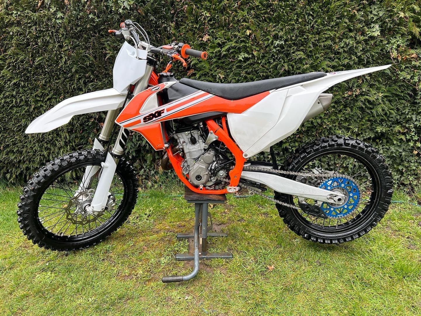 Best KTM SXF 350 2018 Dirt Bike - Image 4