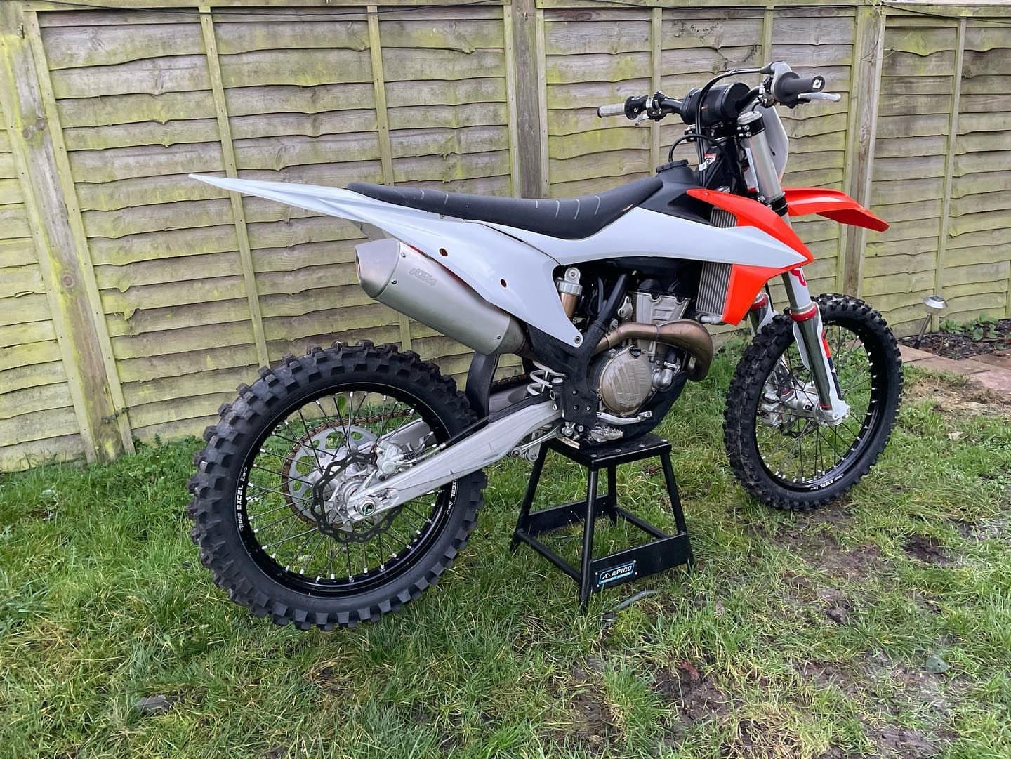 Best KTM SXF 350 2021 Dirt Bike - Image 8