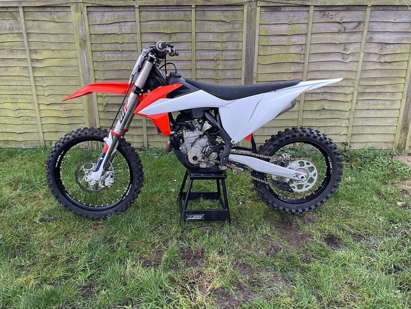 Best KTM SXF 350 2021 Dirt Bike - Image 4