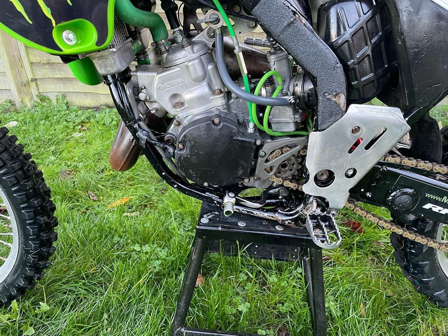 Best KAWASAKI KX 125 (144) 2005 Dirt Bike - Image 2