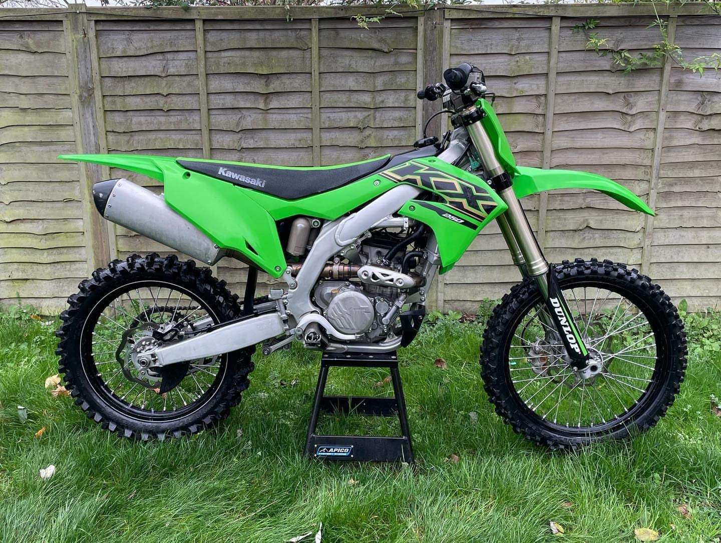 Best Kawasaki KXF 250 2021 Dirt Bike