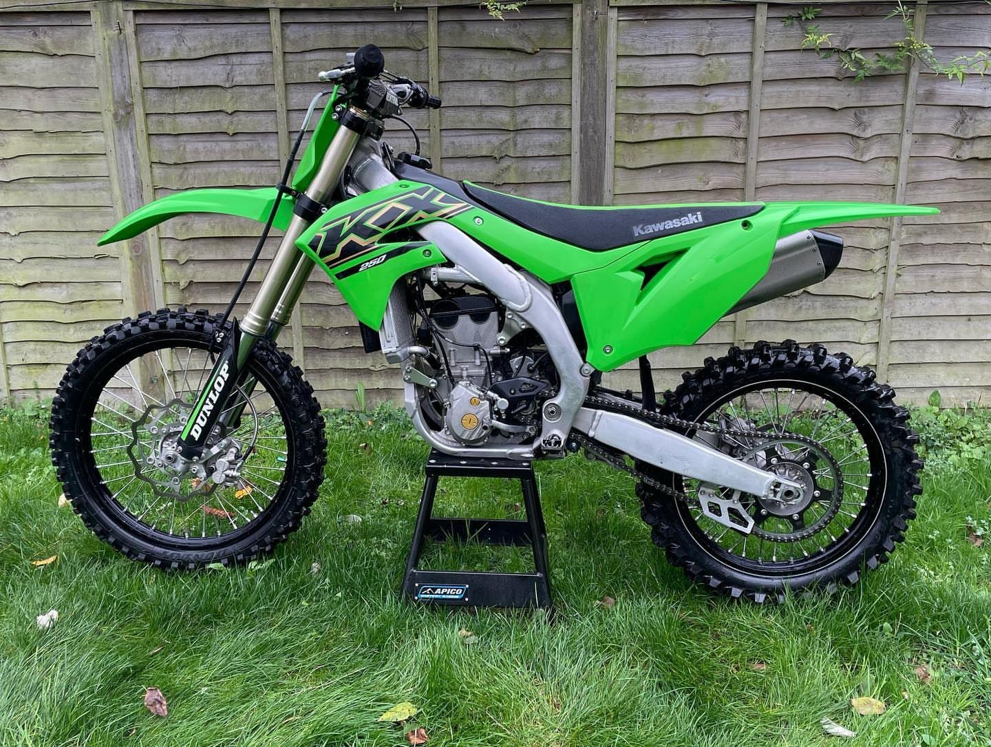 Best Kawasaki KXF 250 2021 Dirt Bike - Image 2
