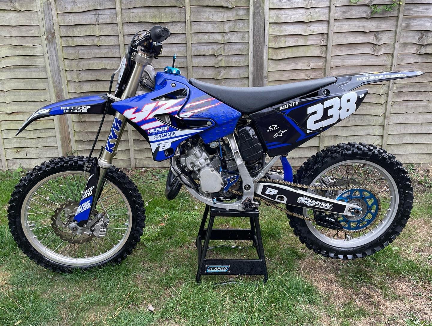 Best YAMAHA YZ 125 2006 Dirt Bike - Image 6