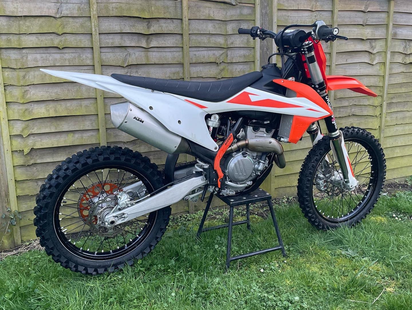 Best KTM SXF 250 2019 Dirt Bike - Image 6