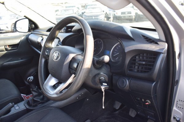Get the best Toyota Hilux 2015 at CPP processing Co LTD | Best v in Europe 2026